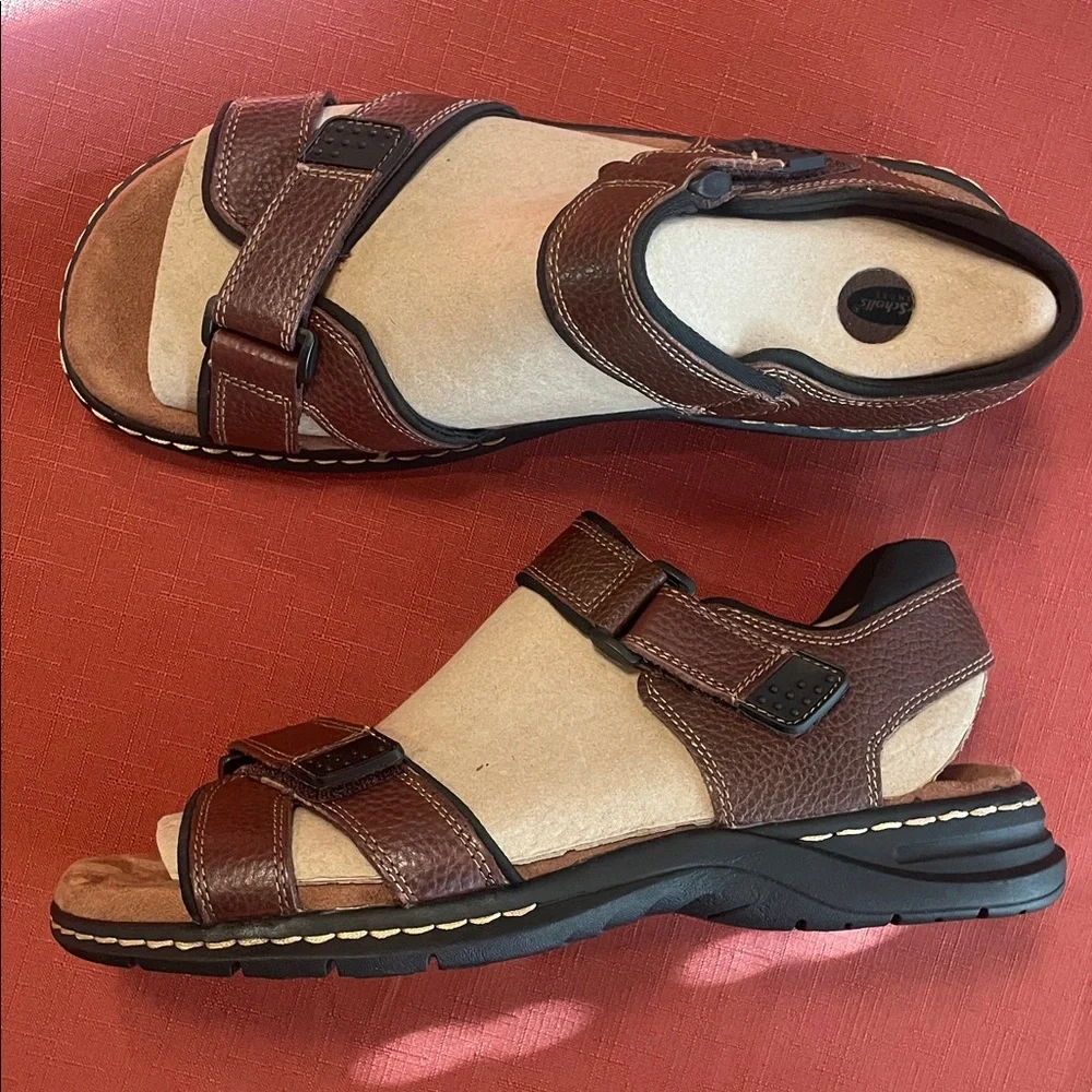 🌸NEW DR SCHOLL’S Gus Men’s Leather Sandal - size 11
